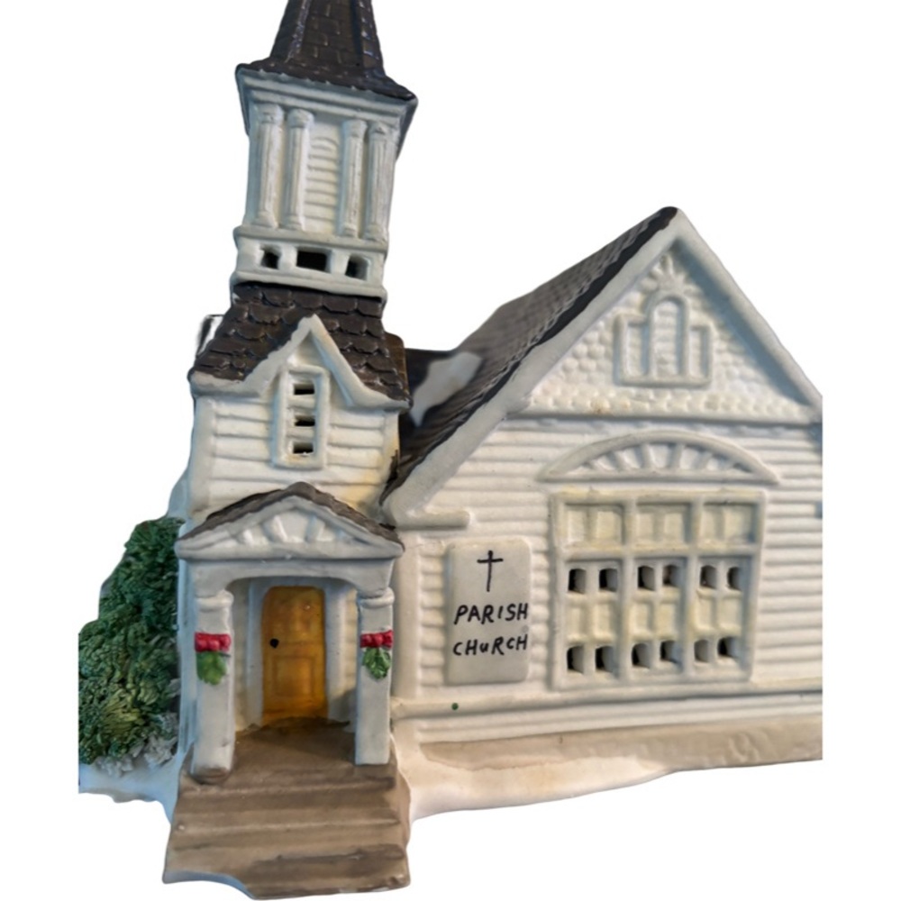 Vintage Lemax Dickensville Collectibles Parish Church